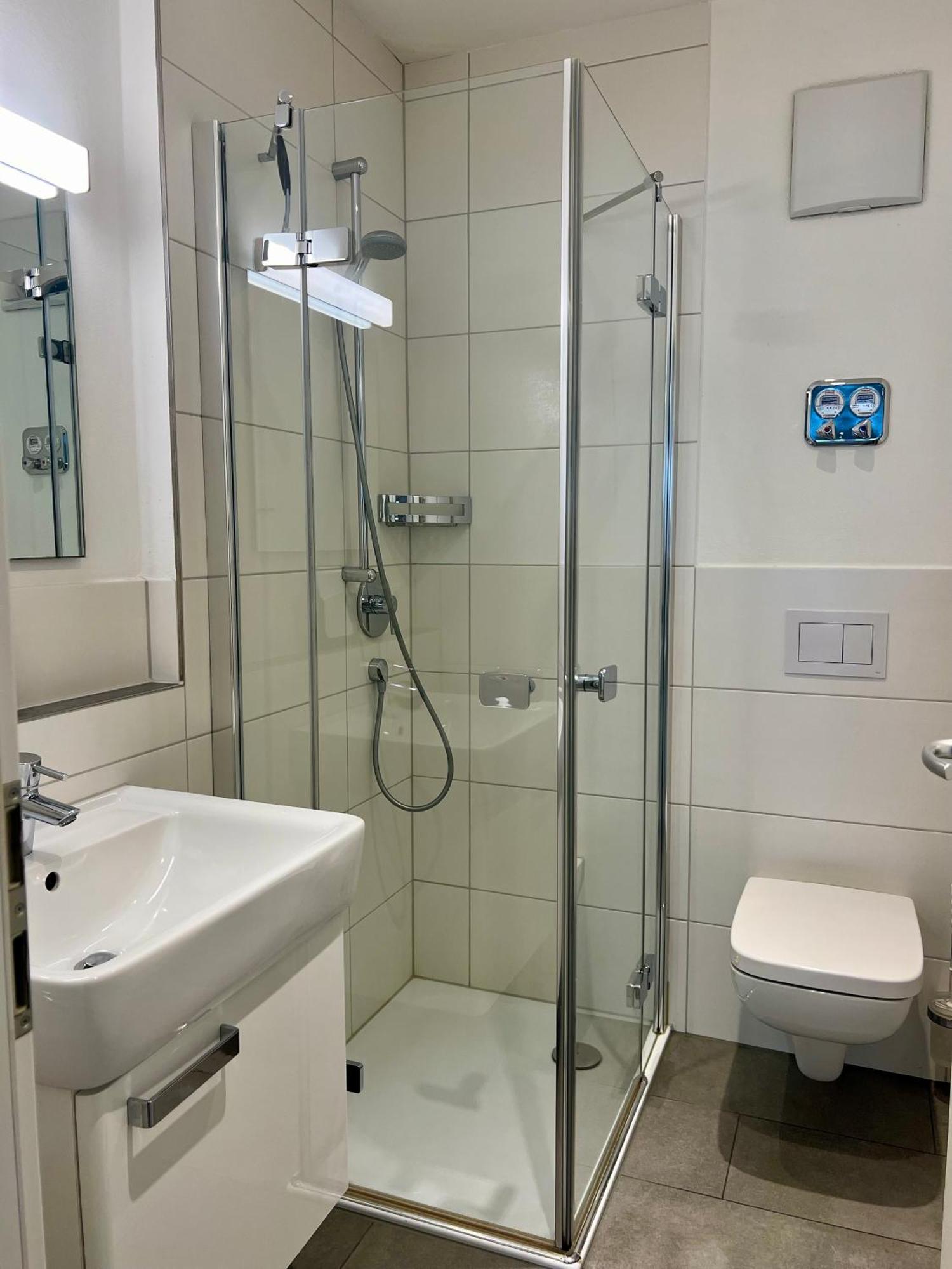 Apartment Weiss Фридрихсхафен Экстерьер фото